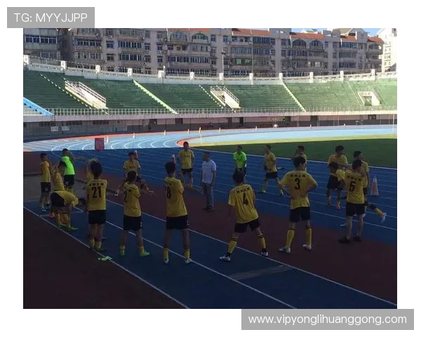 在永利足球官网上学习足球技巧和训练方法提升你的足球水平和比赛能力