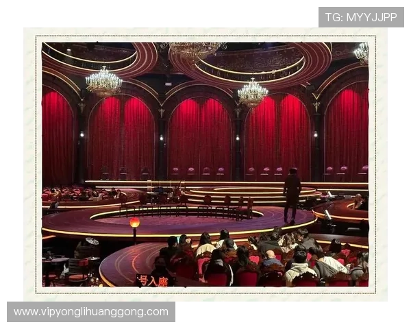 百老汇官网详细解析百老汇剧院的历史背景与经典剧目推荐，带你领略百老汇的魅力